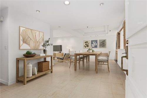 apt-108-2122 Century Park Ln, Los Angeles, CA, 90067-3317 | Card Image