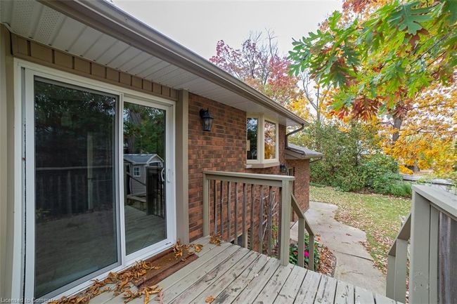 125 Lakeside Dr, House other with 4 bedrooms, 2 bathrooms and 5 parking in Grimsby ON | Image 25