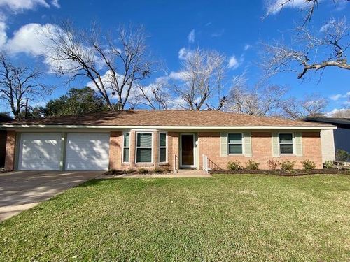 6002 Effingham Dr, Houston, TX, 77035-4146 | Card Image