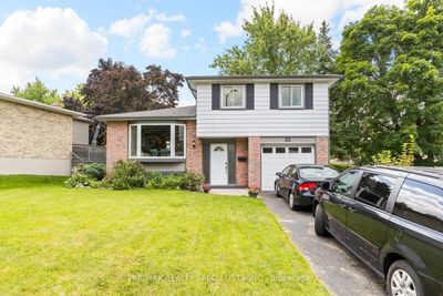 33 Hillcrest Ave, House other with 3 bedrooms, 3 bathrooms and 3 parking in Brantford ON | Image 2