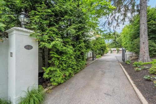 57 Cobb Ln, Tarrytown, NY, 10591-3035 | Card Image