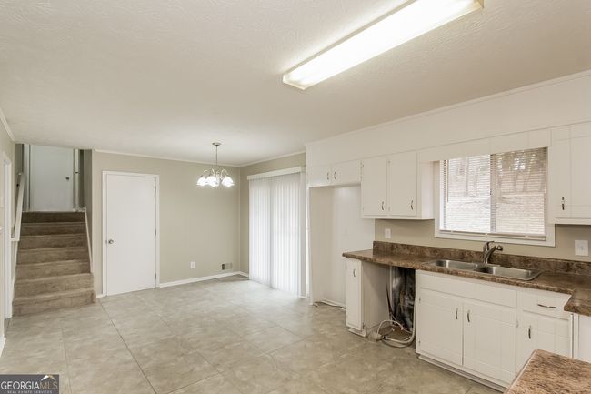 7259 Merlin Way, House other with 4 bedrooms, 3 bathrooms and null parking in Riverdale GA | Image 6