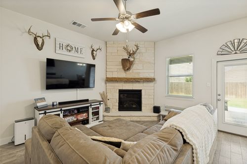 2817 Half Moon Rd, Aubrey, TX, 76227-2163 | Card Image