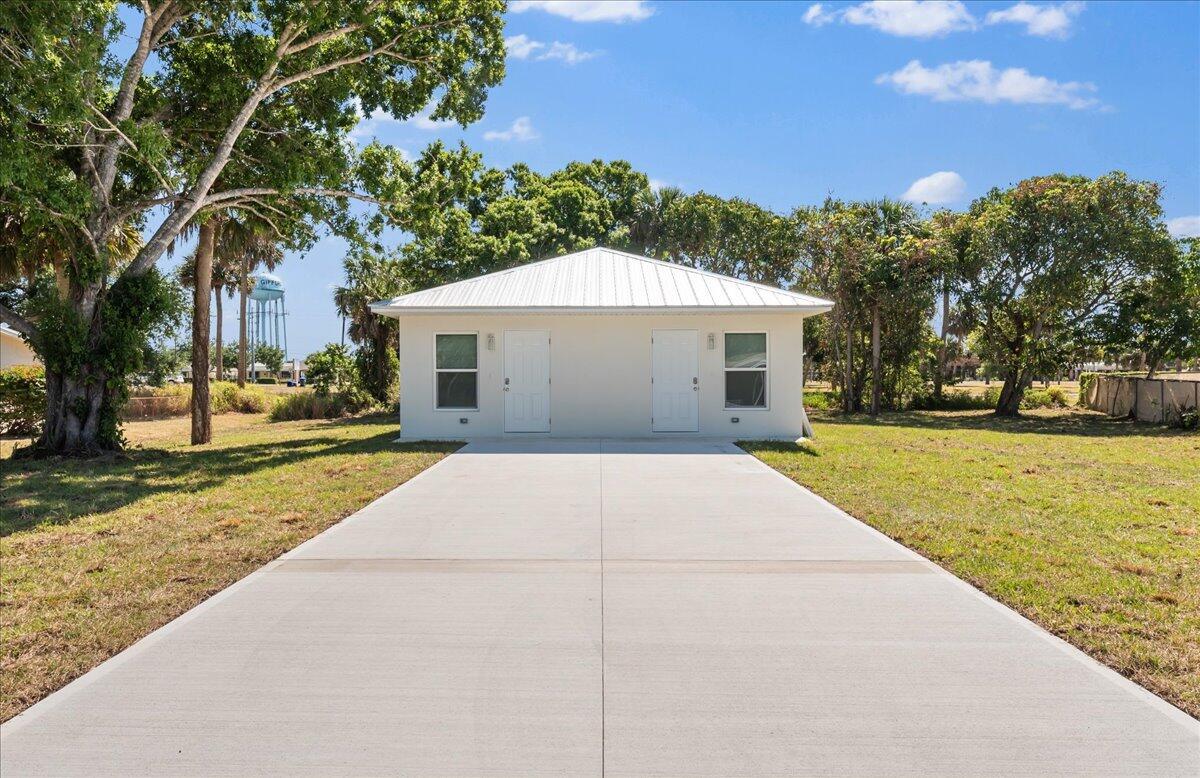 Residential Income in Vero Beach