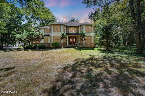 107 Gollum Ln, Tamiment, PA, 18371-9435 | Card Image