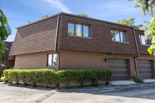 414 S Dee Rd, Park Ridge, IL, 60068-3738 | Card Image