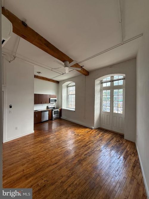 unit-207-4 Leverington Ave, PHILADELPHIA, PA, 19127-2204 | Card Image