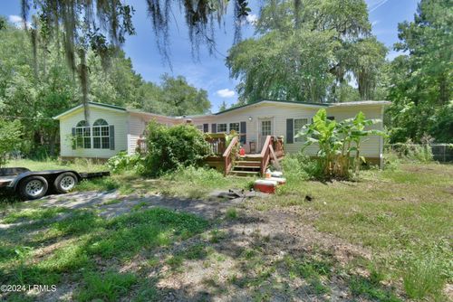 301 Old Pocotaligo Rd, Yemassee, SC, 29945-8045 | Card Image