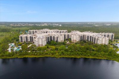 2532 - 14501 Grove Resort Avenue, Condo with 2 bedrooms, 2 bathrooms and null parking in Winter Garden FL | Image 2