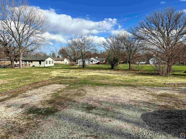 718 S 9 Th St, House other with 4 bedrooms, 2 bathrooms and null parking in Osage City KS | Image 23