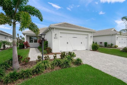 8160 Sternway Rd, Sarasota, FL, 34240-3700 | Card Image