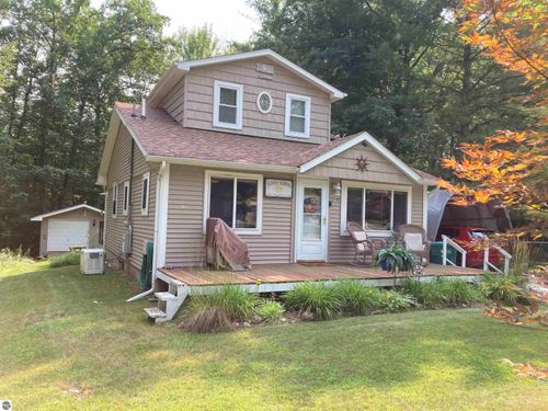 3548 Lakeside Dr, Lupton, MI, 48635-9633 | Card Image