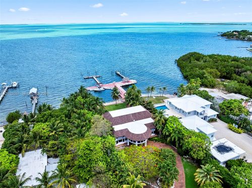 88110 Overseas Hwy, Islamorada, FL, 33036-3048 | Card Image