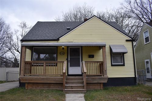 4115 Madison St, Dearborn Heights, MI, 48125-2153 | Card Image