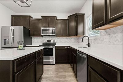 Quartz countertops | Image 2