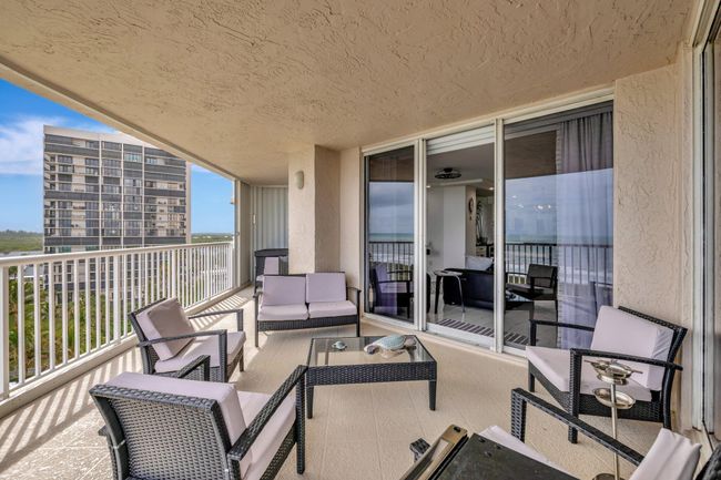 APT-9-3 - 5051 N Highway A1a, Condo with 3 bedrooms, 2 bathrooms and null parking in Hutchinson Island FL | Image 30