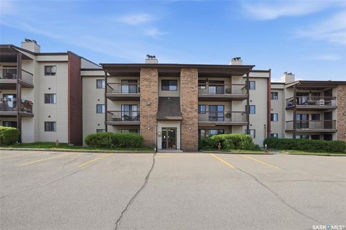 202-345 Kingsmere Blvd, Saskatoon, SK, S7J4J6 | Card Image