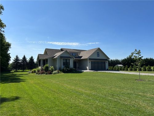 4559 Hoyt Rd, Skaneateles, NY, 13152-9387 | Card Image