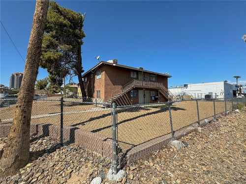536 North Cir, Las Vegas, NV, 89119-0230 | Card Image