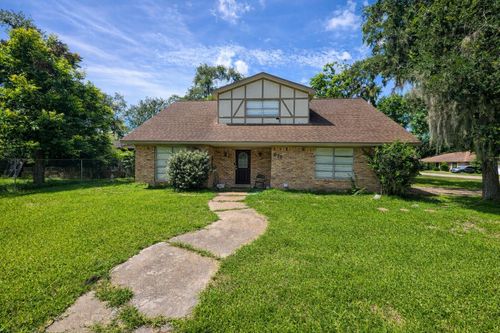 821 Mulberry Ln, Brazoria, TX, 77422-8505 | Card Image