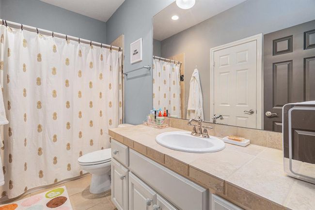 Full bath on 3rd bedroom | Image 29