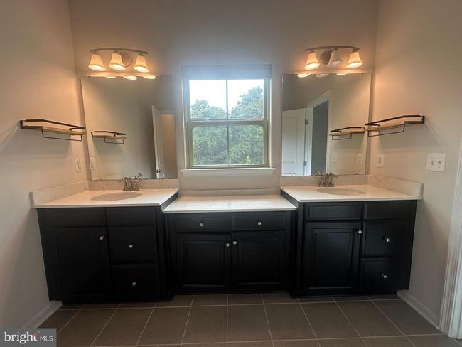 10402 Steeplechase Run Ln, Townhouse with 3 bedrooms, 4 bathrooms and null parking in MANASSAS VA | Image 26