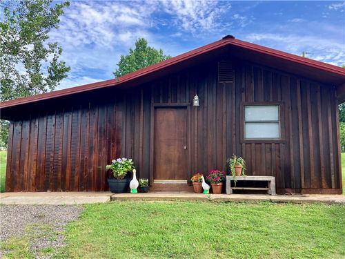 2006 Main St, Danville, AR, 72833-6901 | Card Image