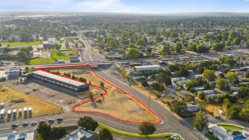 2900 W 4th Ave, Kennewick, WA, 99336 | Card Image