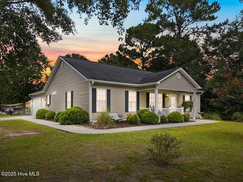 3196 Pine Hill Dr Sw, Shallotte, NC, 28470-5935 | Card Image
