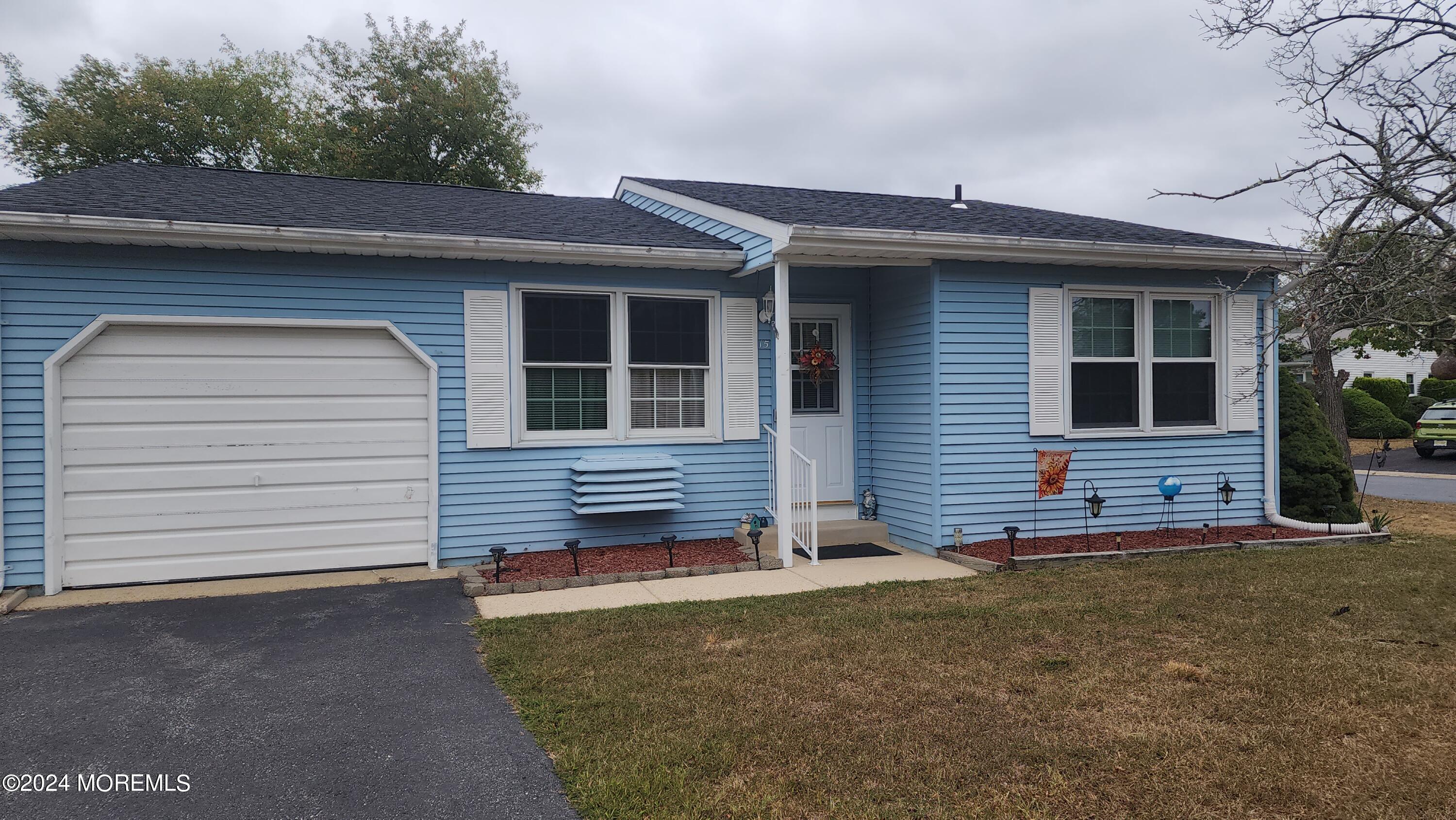 Keene St, Whiting, NJ 08759