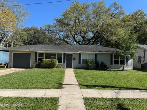 510 Mcilhenny St, New Iberia, LA, 70563-2727 | Card Image