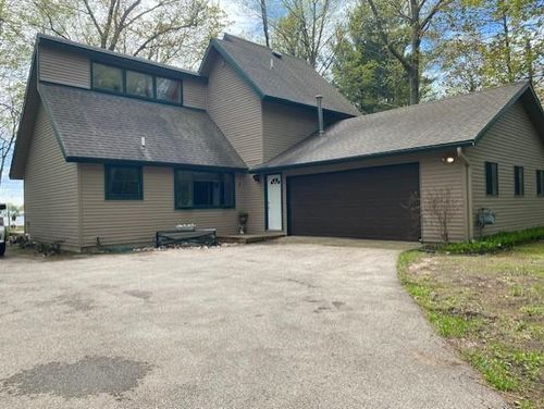 8779 Swan Pointe Rd, Elk Rapids, MI, 49629-9406 | Card Image
