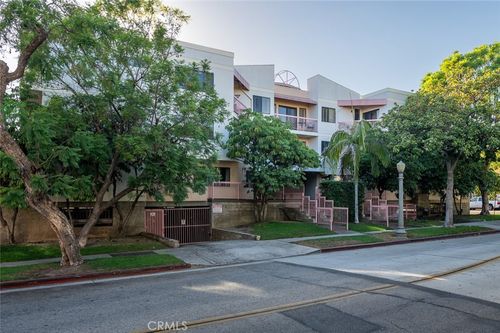205-345 N Jackson St, Glendale, CA, 91206-3662 | Card Image