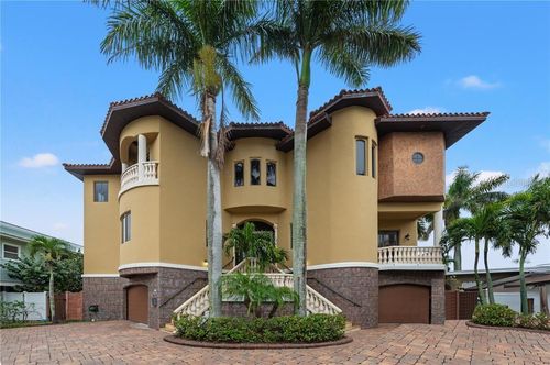 7802 Causeway Blvd S, ST PETERSBURG, FL, 33707-1011 | Card Image