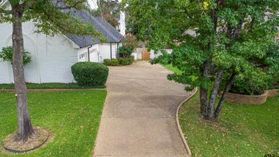 6804 La Costa Dr, House other with 4 bedrooms, 3 bathrooms and null parking in Tyler TX | Image 2