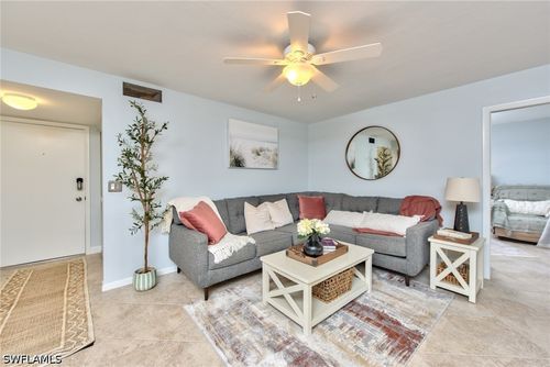 111-3655 Boca Ciega Dr, NAPLES, FL, 34112-6854 | Card Image