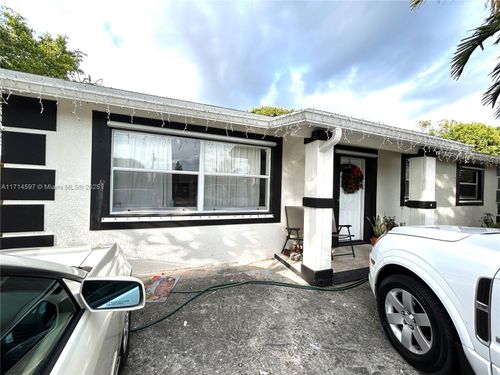 926 13th Ave S, Lake Worth, FL, 33460-5418 | Card Image