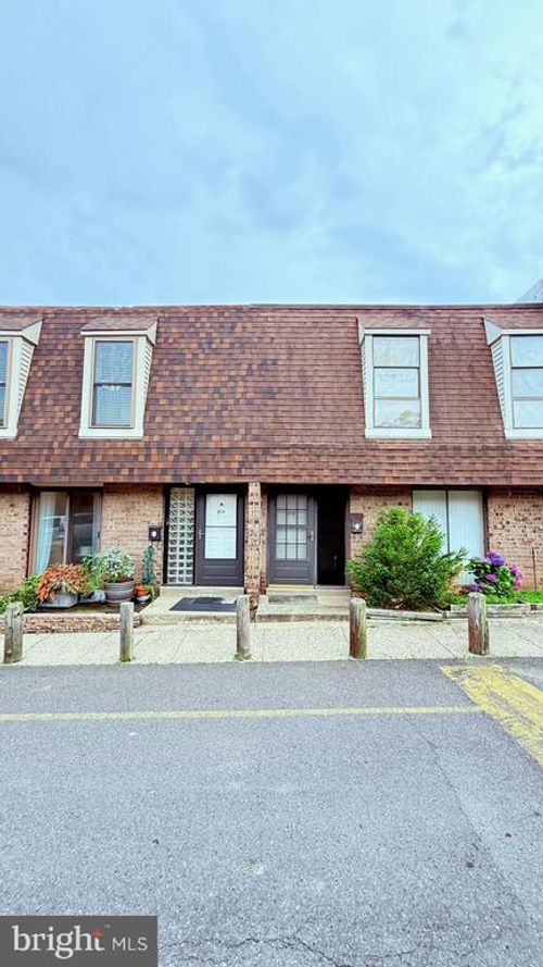 i6-11881 Academy Rd, PHILADELPHIA, PA, 19154-2668 | Card Image