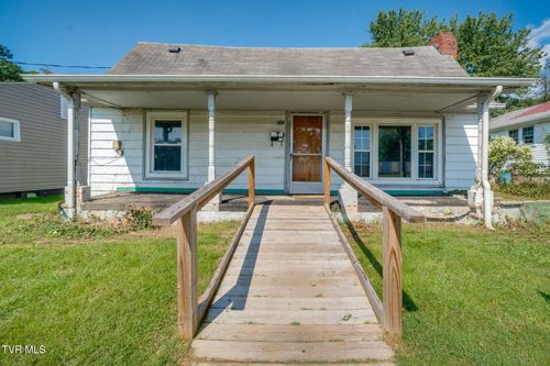 940 9th Street, Bristol, TN, 37620 | Card Image