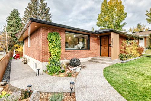 4919 Claret St Nw, Calgary, AB, T2L1C2 | Card Image