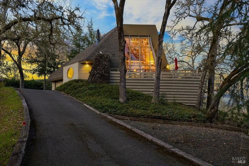 10045 Loch Haven Drive, Santa Rosa, CA, 95404 | Card Image