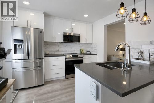 438 Carlsen Pl, Port Moody, BC, V3H3Z9 | Card Image