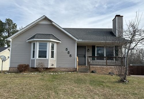 555 Anita Dr, Clarksville, TN, 37042-7125 | Card Image