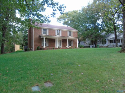 3317 Lookout Dr Se, Huntsville, AL, 35801-1018 | Card Image