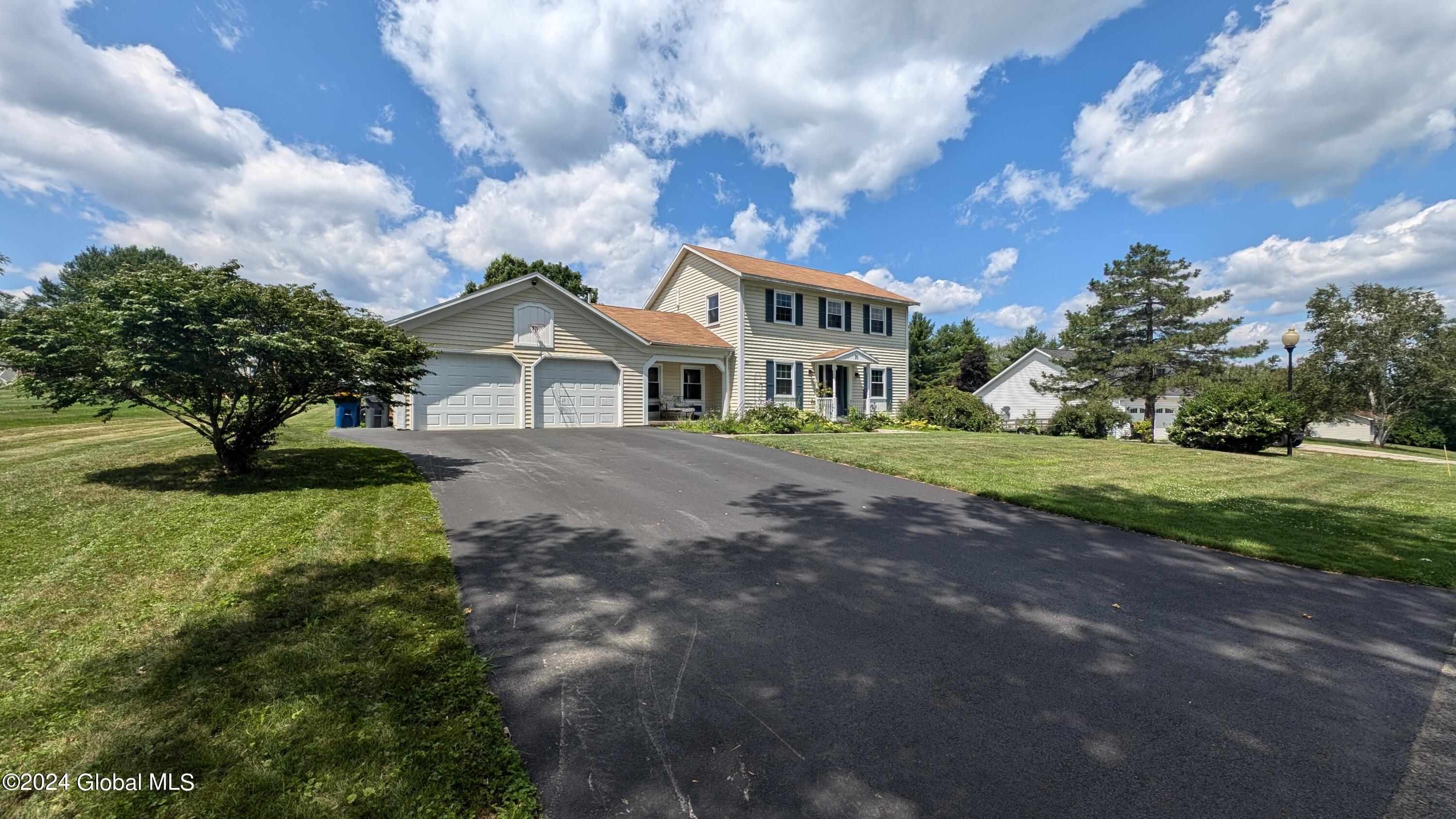 Frederick Dr, Fort Edward, NY 12828