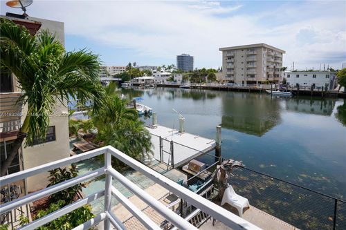 8321 Crespi Blvd, MIAMI BEACH, FL, 33141-1318 | Card Image