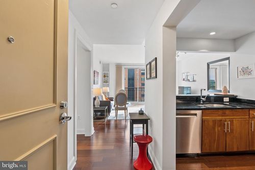 1310-2050 Jamieson Ave, ALEXANDRIA, VA, 22314-6829 | Card Image
