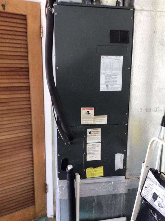 The air handler is in the garage, not up in the attic! A/C works great! | Image 27