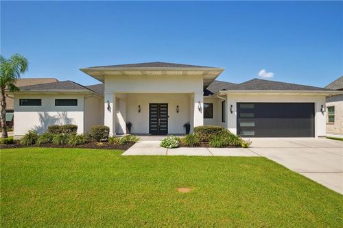 110 Ciena Dr, Gretna, LA, 70056-7256 | Card Image