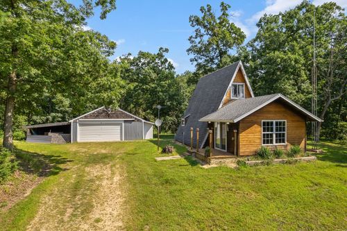 354 Ember Ct, Oxford, WI, 53952-9529 | Card Image